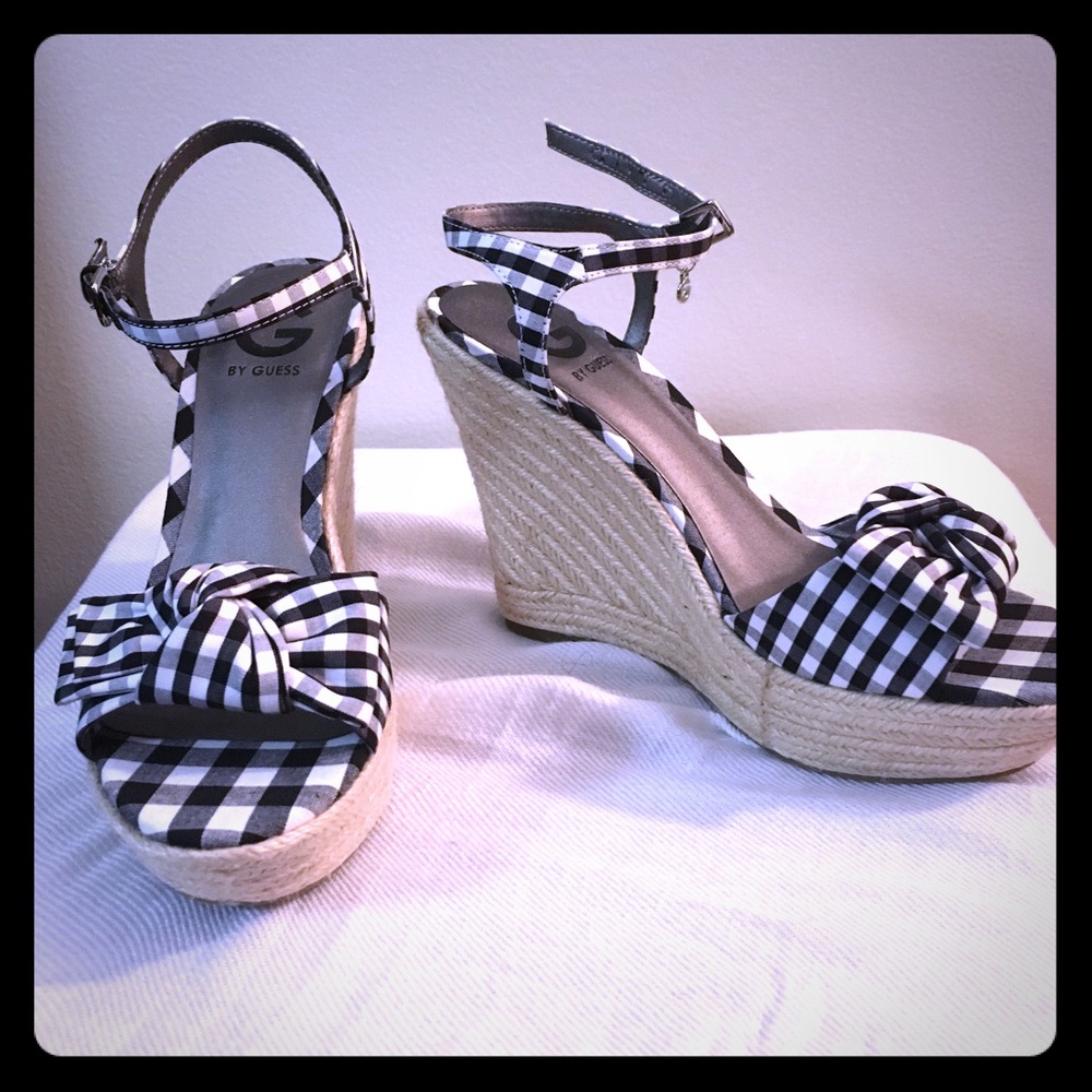 G BY GUESS Ggdalina Sandal